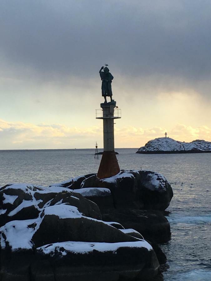 Svinoya, Hyggelig Leilighet Svolvær Exterior foto